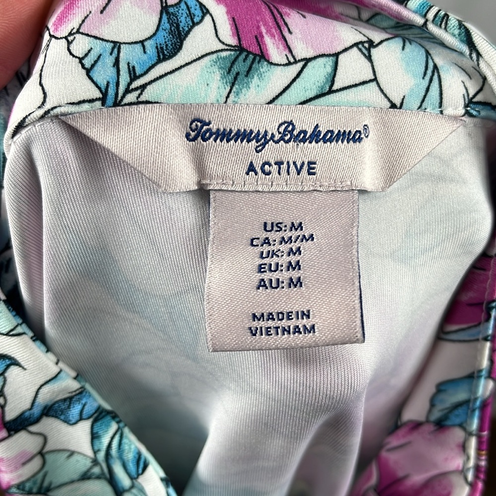 Tommy‎ Bahama Floral Long Sleeve Golf/Tennis Full Zip Jacket. - Picture 7 of 7
